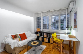 Lovely studio in Likavitos Hill